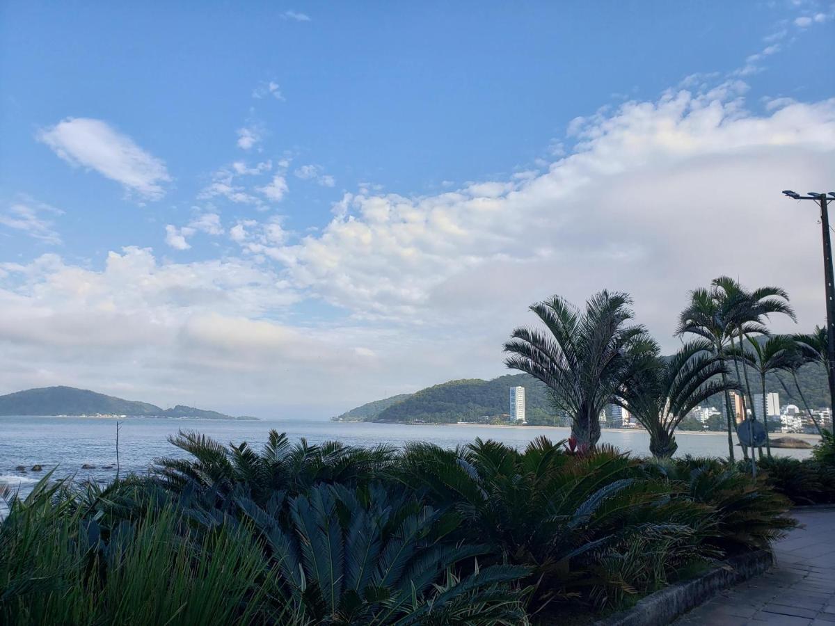 Apartamento Mare Mansa A 30 Metros Da Praia Mansa Em Caioba Com Wifi Matinhos Bagian luar foto